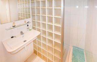 Lovely Apartment In Roquetas De Mar - Roquetas de Mar - 2