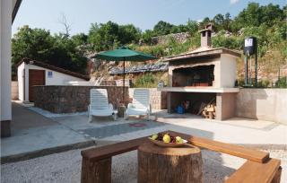Amazing Apartment In Cesarica - Cesarica - 5