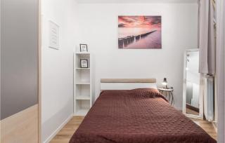 1 Bedroom Stunning Apartment In Rijeka - 5