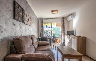 Gorgeous Apartment In Pineda De Mar - Pineda de Mar - 2