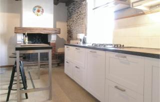 3 Bedroom Nice Home In Lahitte Toupiére - Lahitte-Toupière - 8
