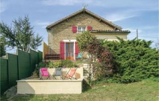 3 Bedroom Nice Home In Lahitte Toupiére - Lahitte-Toupière - 0