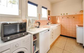 Awesome Home In Roquebrune-Sur-Argens - Saint-Peïre-sur-Mer - 5