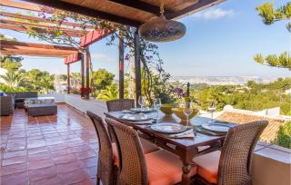 3 Bedroom Pet Friendly Home In Trencall - Balcon del Mar - 8