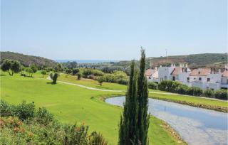 Gorgeous Apartment In Casares Costa - 5
