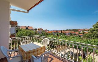 2 Bedroom Awesome Apartment In Rab - Rab - 5