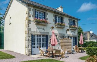 Two-Bedroom Holiday Home In Saint Cast Le Guildo - LʼIsle-Saint-Cast - 0