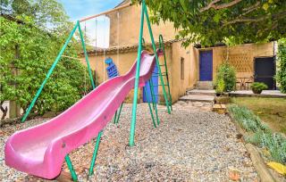 Gorgeous Home In Saint Victor La Coste - Saint-Victor-la-Coste - 4