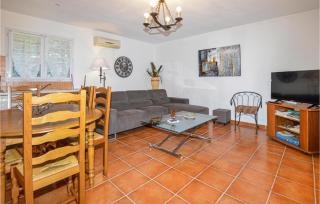 Nice Home In Casalabriva With Wifi - Casalabriva - 9