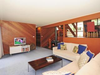 The Hideaway - beach home with large deck - Vincentia - 7