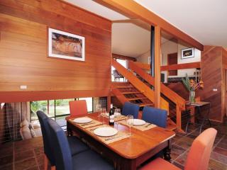 The Hideaway - beach home with large deck - Vincentia - 5
