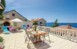Awesome Home In Senj With Kitchen - 4