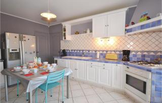 Awesome Home In Montignargues - Montignargues - 5