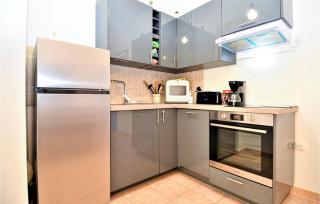 2 Bedroom Amazing Apartment In Uzes - Uzès - 5