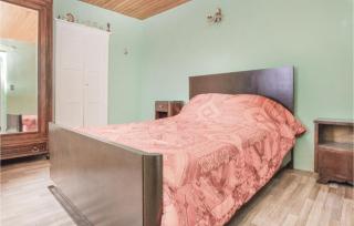 2 Bedroom Cozy Apartment In Pietranera - Pietranera - 5
