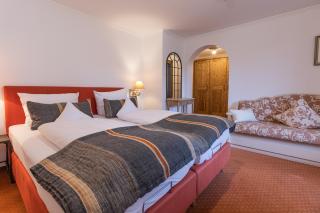 Hotel garni Reiffenstuel - 1