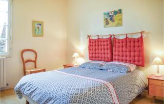 1 Bedroom Awesome Home In Penvénan - 7