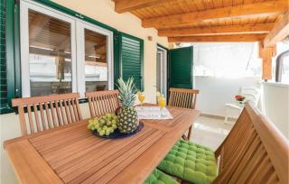 Awesome Home In Pag With Wifi - Pag - 0