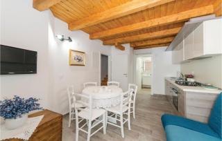 Awesome Home In Pag With Wifi - 9