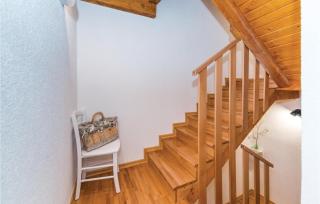 Awesome Home In Pag With Wifi - 1