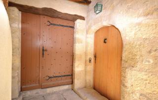 1 Bedroom Lovely Home In Viens - 7