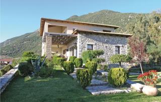 Gorgeous Home In Skaloma Nafpaktos - 5