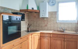 Two-Bedroom Holiday Home In La Tranche-Sur-Mer - 9