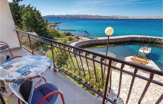 2 Bedroom Lovely Apartment In Ribarica - Ribarica - 1