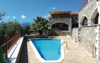 3 Bedroom Lovely Home In Paralio Astros - Koútroufa - 8