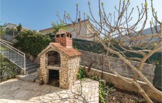 Two-Bedroom Apartment In Vinisce - Vinišće - 4