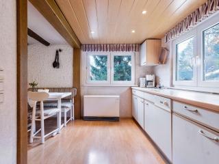 Modern Holiday home in Oberkirchen with Garden - Schmallenberg - 8