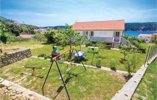 2 Bedroom Gorgeous Apartment In Kampor - Kampor - 9