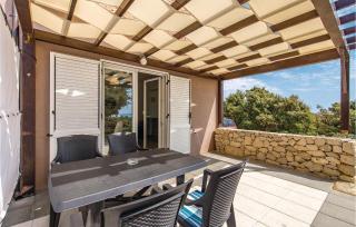 Lovely Apartment In Mandre With Wifi - Mandre - 9