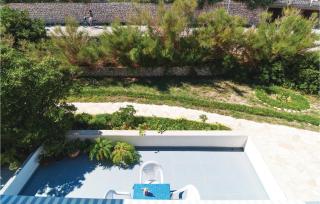 Cozy Apartment In Pag With Kitchen - 1