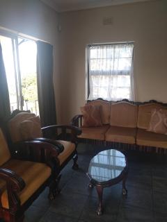 Henry's House On Sea - 4