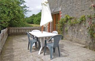 3 Bedroom Cozy Home In Brucheville - Brucheville - 1