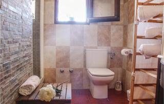 4 Bedroom Amazing Home In Albacete - 4