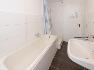 Bright holiday home with terrace in Medebach - Medebach - 4