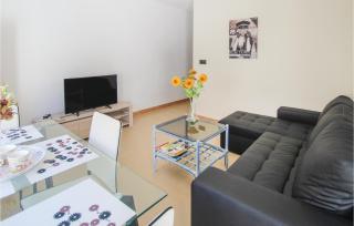 Awesome Apartment In Alicante With Wifi - Alicante - 9