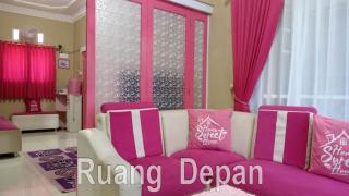 Kanalan Homestay Banyuwangi - Banyuwangi - 7