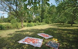 Holiday Home Grignols With A Fireplace 324 - 4