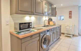 Pet Friendly Home In Aurseulles - 7