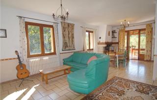 Cozy Home In Sénéchas - Charnavas - 9