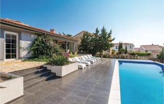 Amazing Home In Novalja With Wifi - Novalja - 4