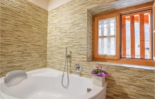 2 Bedroom Beautiful Home In Terzolas - Terzolas - 7
