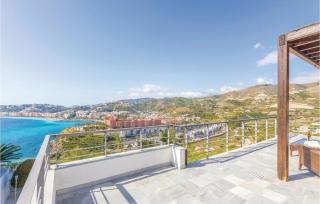 Amazing Home In Almuñecar - 9