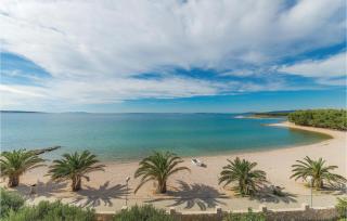 Amazing Apartment In Vlasici - 8