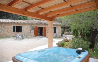 Nice Home In Estellencs With Jacuzzi - Estellencs - 7