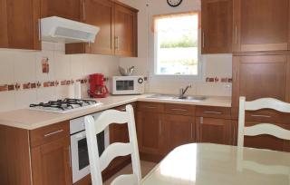 Awesome Home In Plestin Les Greves - Plestin-les-Grèves - 3
