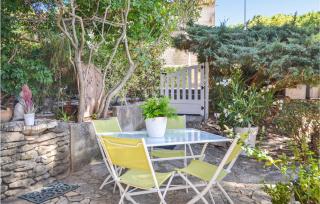 Gorgeous Home In Entrechaux - Entrechaux - 1